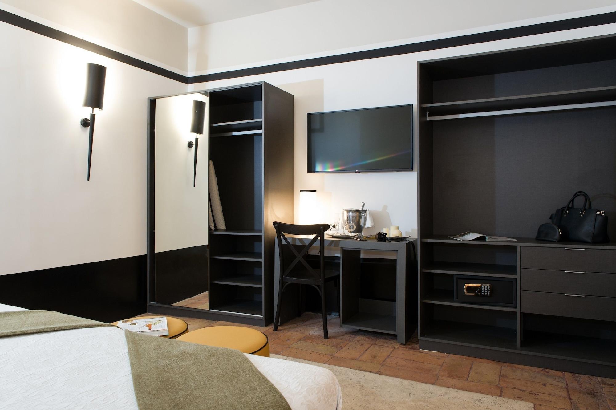 Relais Santa Maria Maggiore Bed & Breakfast